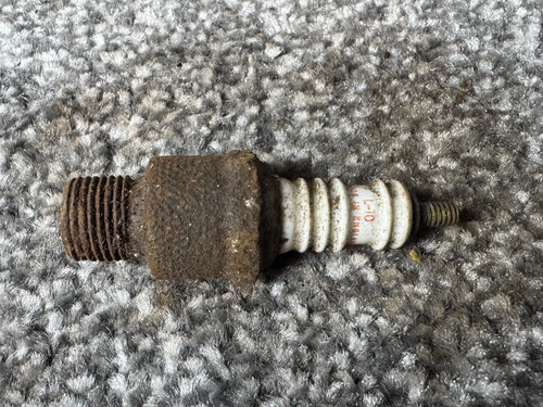 Antique champion spark - champion,